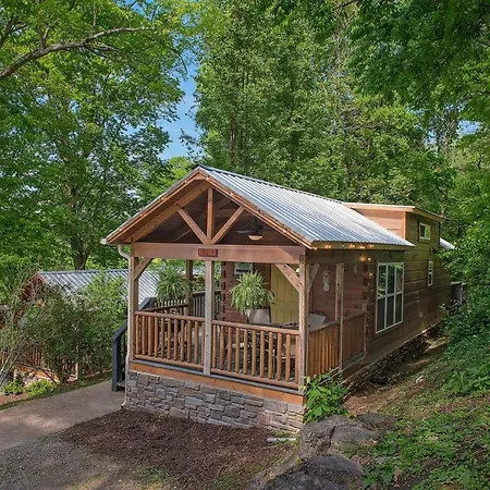 Elise Cabin Forest Retreat 5 Mins To Downtown Chattanooga Exterior photo