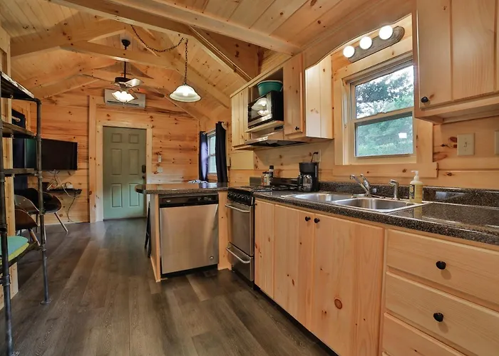 Elise Cabin Forest Retreat 5 Mins To Downtown